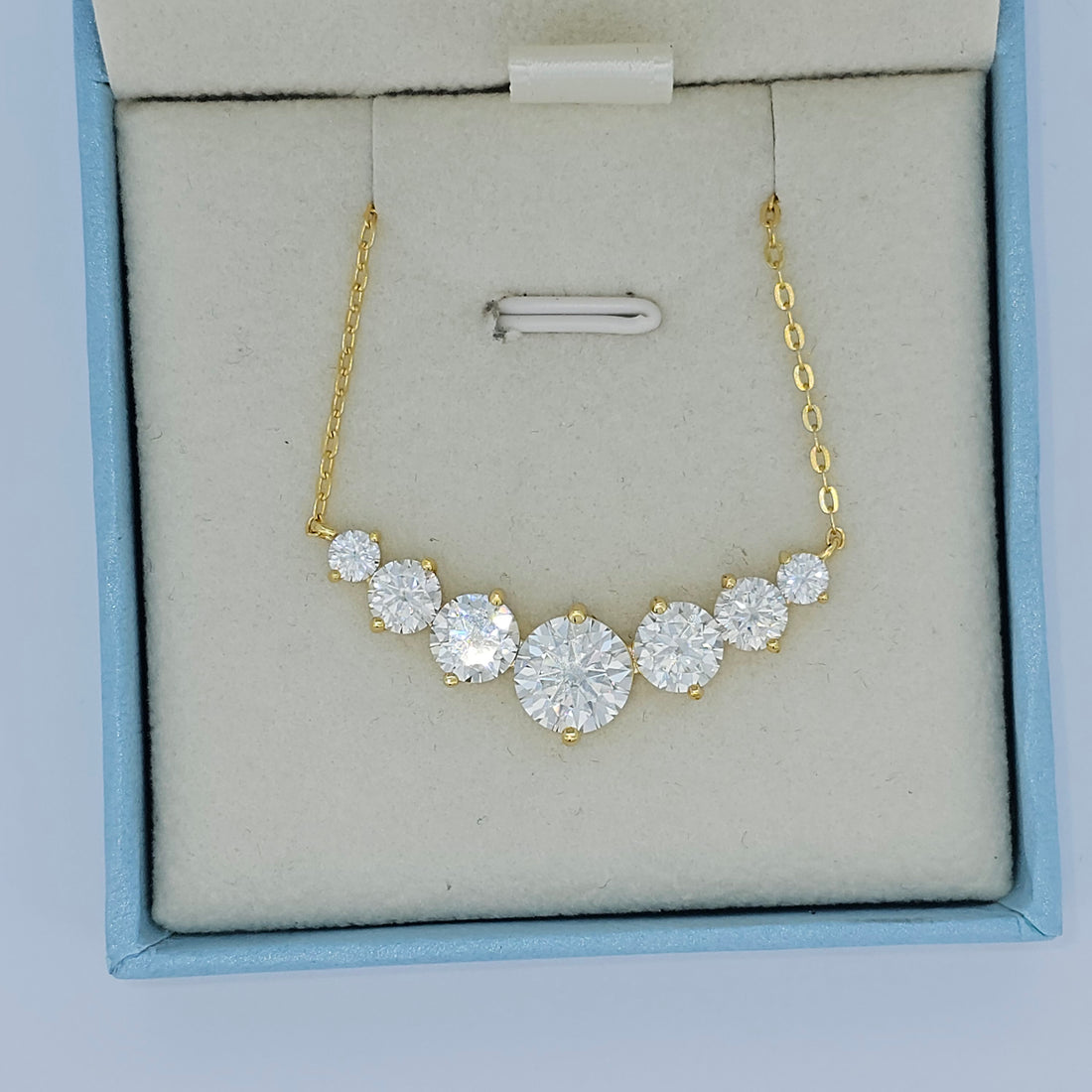 7 Stone Diamond Pendant Neckace