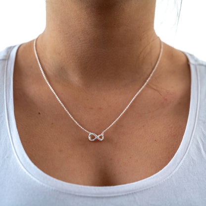 Mō āke tonu Infinity Necklace