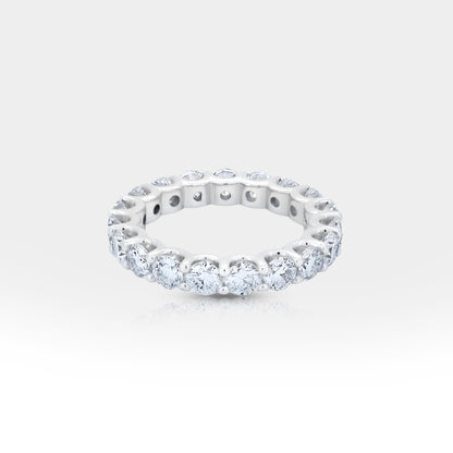 Luxury Moissanite Band