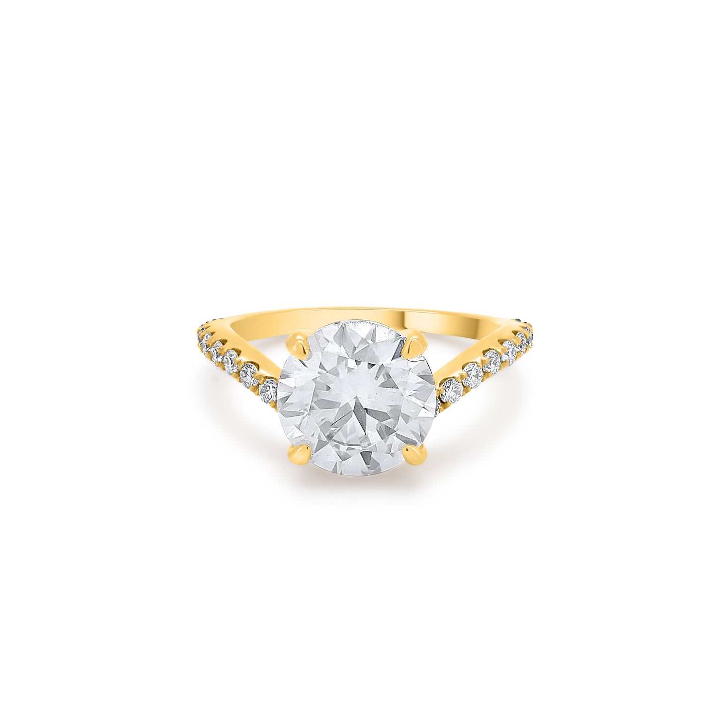 Round Cut Diamond off centred ring